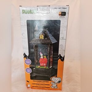 Peanuts Halloween Lantern with Snoopy and Woodstock Swirling Glitter New in Box